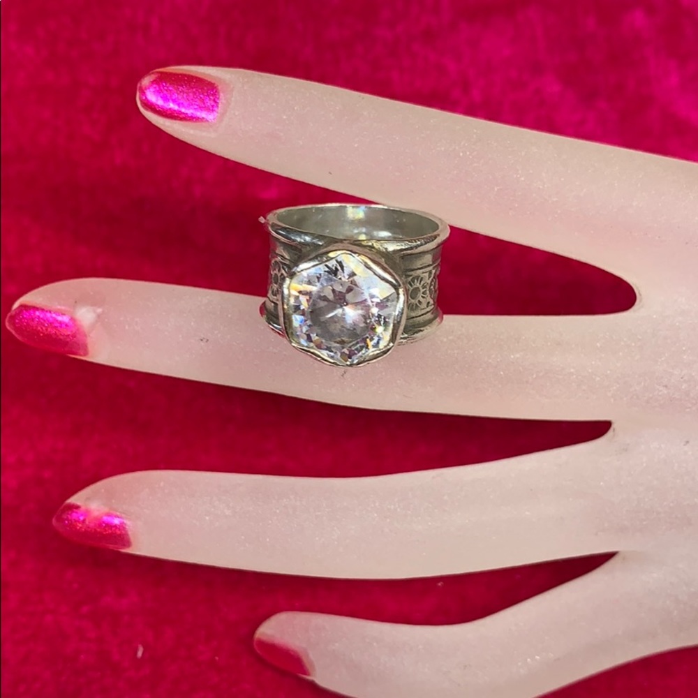 Silpada silver rhinestone ring size 9